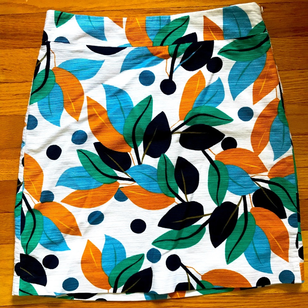 Ann Taylor A-line Short Skirt